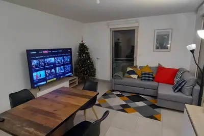 Image de Le Wissel Charmant T3, 2 ch. et 3 lits, très calme à 3 min du centre de Neuville