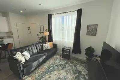 Image de Eclectic relaxing townhome with plenty of space in Johnstown