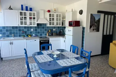Image de Charmant appartement en rez-de-chaussée à 150m de la plage