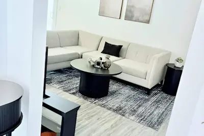 Image de Lovely 4br in Tempe - Covered Porch, Yard, Parking