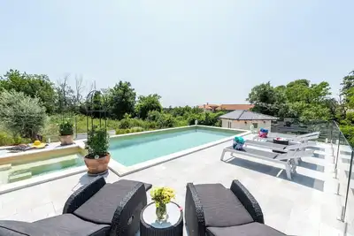 Image de Charming Retreat in Central Istria: Quiet Villa with Private Pool