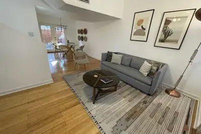 Image de Secluded & Cozy 2br Near Dt Austin! Short Walk to Zilker & SoCo!