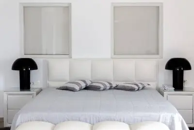 Image de Unique Santorini Villa | Villa Santora | 1 Bedroom | Private Pool | Furnished Outdoor Area | Panoramic Sea Views | Fira