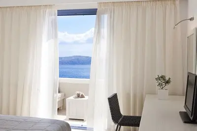 Image de Majestic Santorini Villa | Villa Thalassa | 1 Bedroom | Terrace with Private Pool and Outdoor Dining Area | Panoramic Sea Views | Fira