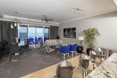Image de South Bay Beach Club #14 - 4 bedroom 4 bathroom Unit