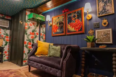 Image de Romantic Houseboat with out of this World Star Gazing