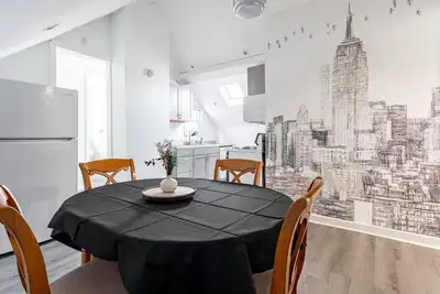 Image de Spacious 4br (10 Beds) | Nyc Transit + Parking