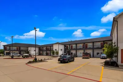 Image de 2 Cozy Two Queen Rooms, Scottish Inns, Ideal for Families Visiting Fort Worth