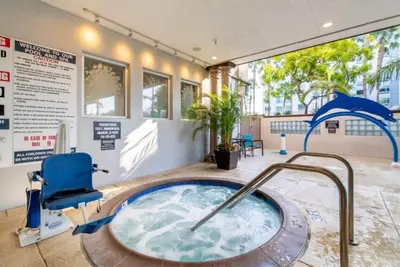 Wyndham Peacock Suites - Spacious 1 Bedroom