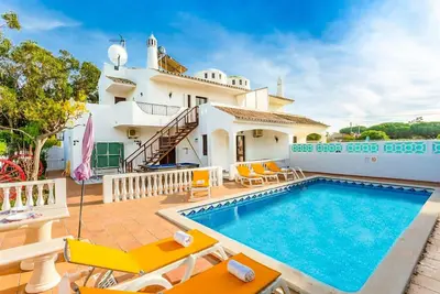 Image de Your cozy Algarve retreat with a pool