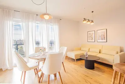 Image de MoHost D'or - Elegant Mountain-View Apartment