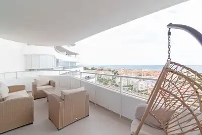 Image de Global Properties: Apartment with sea views, 2 terraces and swimming pool in Canet d'en Berenguer