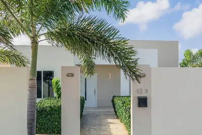 Image de Coastal Bliss Beach House - Your Aruba Retreat