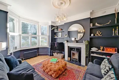 Image de Valetta - Havant - sleeps 10 guests  in 4 bedrooms