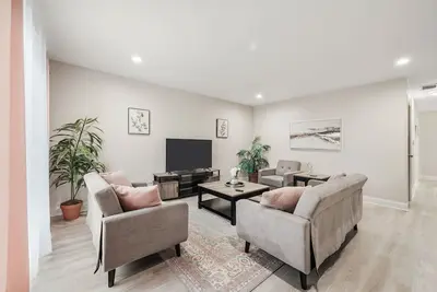 Image de Modern & Cozy house in Chicago suburb