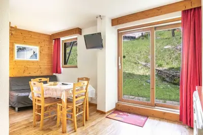 Image de V du Bachat Epicea B N°03 - St4