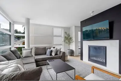 Image de High-end Beachside Condo