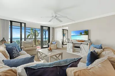 Image de Sanibel Luxury Beachfront Condo Full Gulf View! ! 3br, 2 Ba! Heated Pool! Sports!