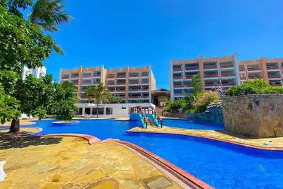 2-bedroom apartment in charming Mombasa with fitness room, WiFi, Ac