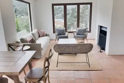 Hom | Espectacular Casa con Jacuzzi y Terraza Privada
