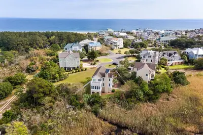 Image de Welcome to Adrift your perfect vacation getaway!