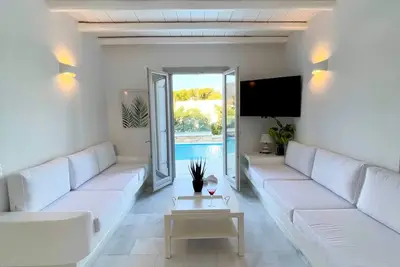 Image de Elegant Paros Villa | Villa Nefeli | 4 Bedrooms | Private Pool | Prime Location | Wonderfull Views | Prime location | Piso Livadi