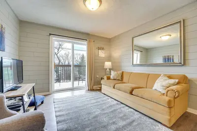 Image de Walk to Lake & Trails: Cape Fair Retreat w/ Grill!