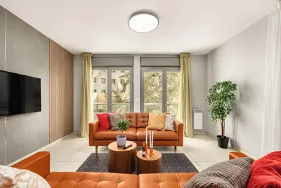 Image de Harav Kuk Modern Apartments By Nimizz