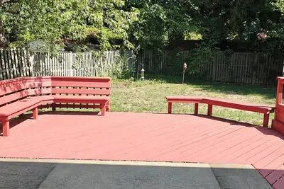 Image de Spacious 5-bedroom house in tranquil Herndon cul-de-sac near Dulles Airport