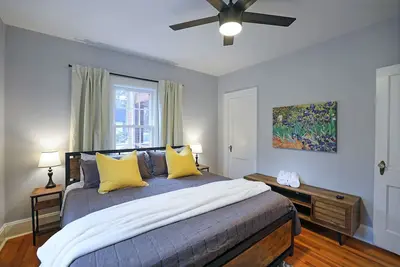 Image de *New & Renovated* Mcm Duplex 3 mi to Dt Durham