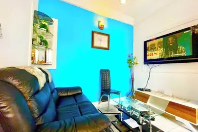 Image de Studio A4 Fustel City, Bonamoussadi Santa Lucia, WiFi, canal, forage, gardien