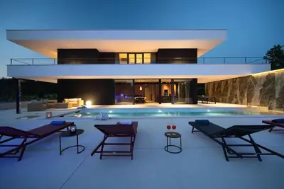 Image de Luxury Villa She for 6 people with 61 m2 private pool, playground & activities on-side for adults and kids