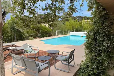 Image de Villa neptune Giens 200 m2, 8 personnes, piscine.