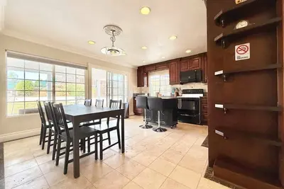 Image de Peaceful Home with Patio and Backyard in Escondido