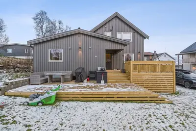 Image de Central & Spaceious 3 bedroom apartment