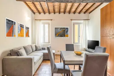 Image de Modena Central and Bright Apartment x4