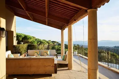 Image de Le Petit Paradis Luxurious Seclusion with Infinity Pool in the Heart of Provence