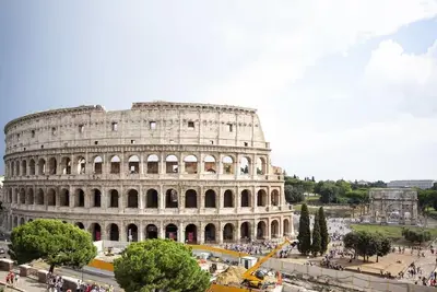 Image de Elegant apartment with Colosseum views in Rione Monti
