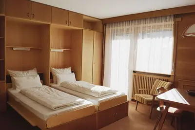 Image de Appartement '3' avec vue sur les montagnes, jardin partagé et Wi-Fi