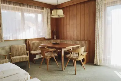 Image de Appartement '2' avec vue sur les montagnes, jardin partagé et Wi-Fi