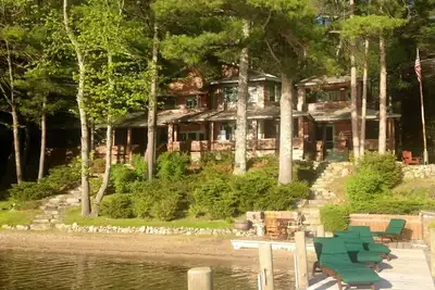 Image de Spectacular Lakefront Estate on Winter Harbor