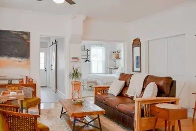 Image de Charming 1870's Downtown Loft