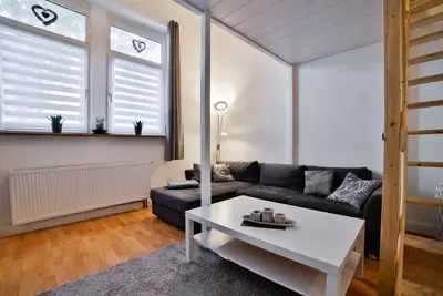 Image de Comfortable city apartment in a historic residential building
