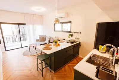 Image de Bograshov 2br City Center By Nimizz