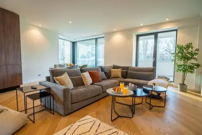 Image de Designer Apartment in Aviatiei Tower