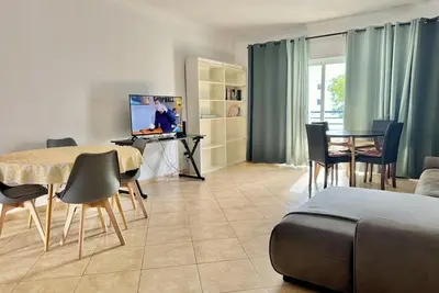 Image de 2 bedroom apartment with terrace and balcony, ideal for relaxing