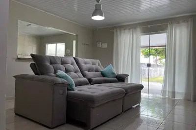 Image de Cozy house close to the beach in a quiet resort