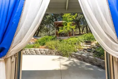 Image de Cody's Comfy Cabin-Near Yosemite