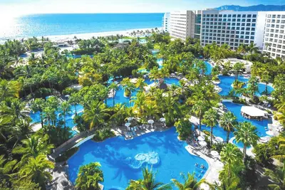 Image de Vidanta Luxury Resort - Estates Owner - Access Any Resort Hotel!