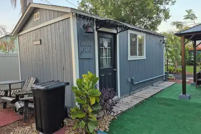 Image de New cottage retreat in St. Cloud with WiFi, Ac.